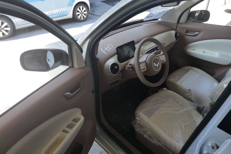 Used Wuling Hongguang MINIEV 2025 Four-Door Version Advanced Edition