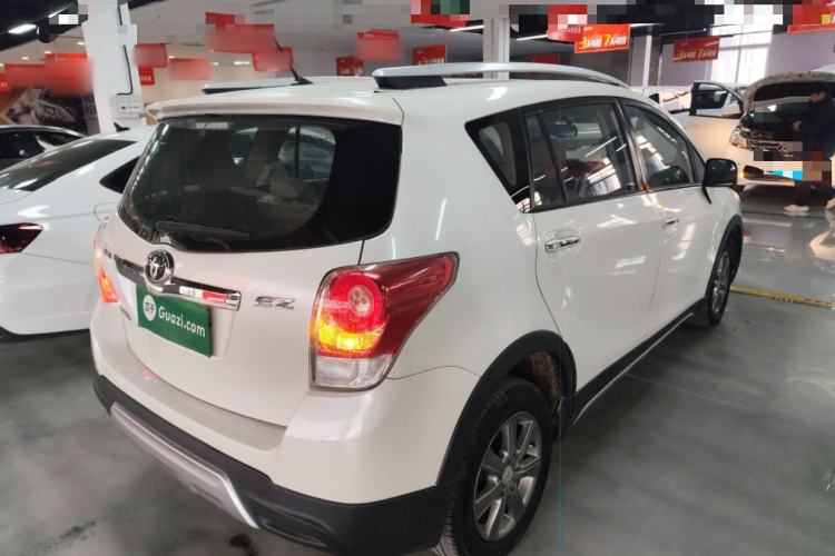 Used Toyota Verso 2015 180E CVT Crossover Edition
