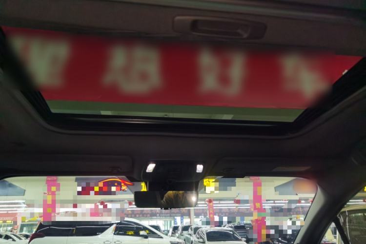 Used Toyota SIENNA 2023 2.5L Hybrid Platinum Edition