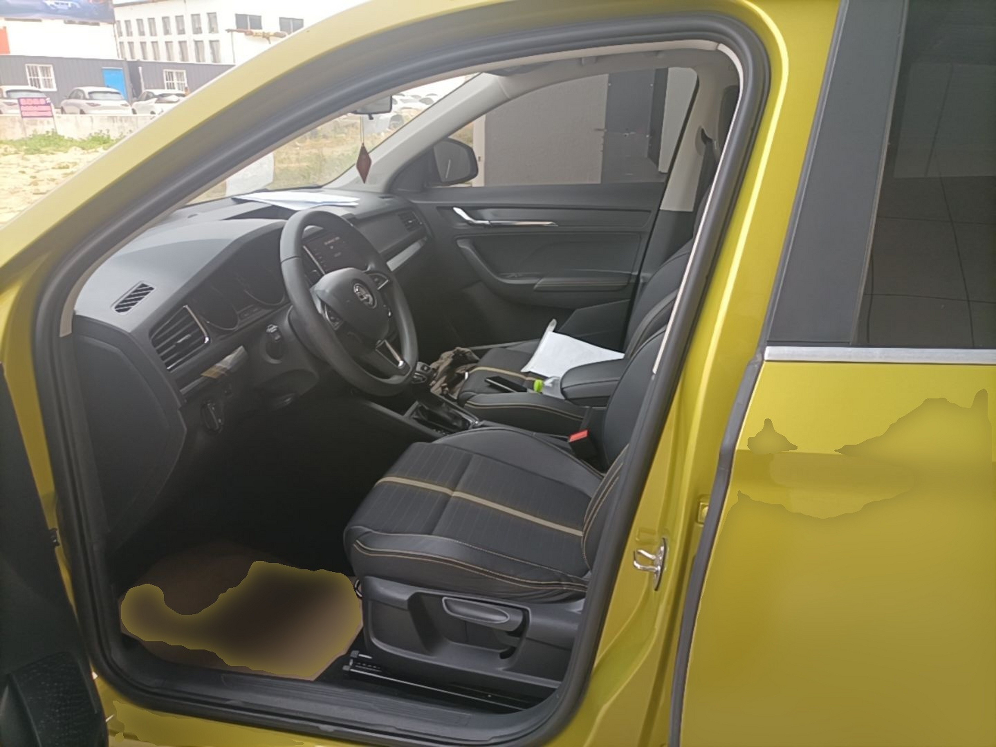 Avant de la voiture