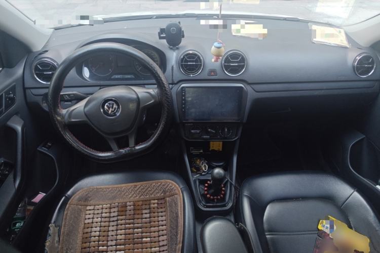 Used Volkswagen Jetta 2017 1.5L Manual Fashion Edition
