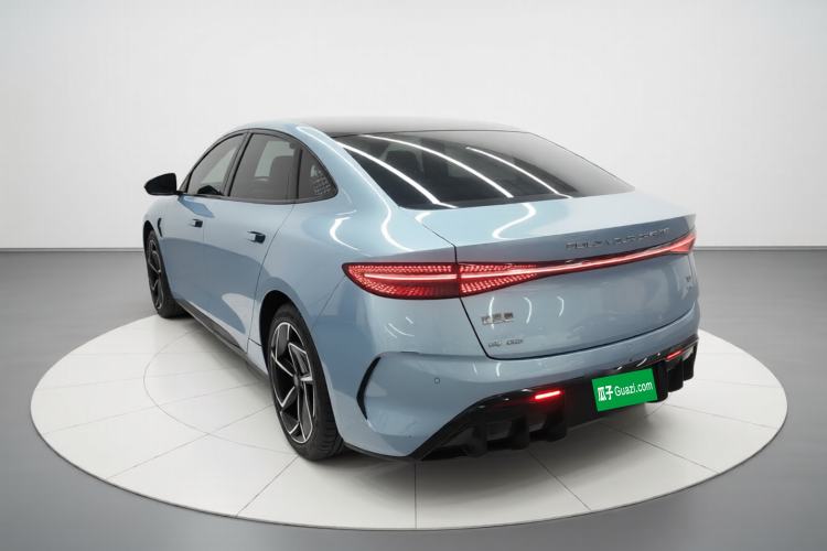 Used BYD Seal 2022 650 km All-Wheel-Drive Performance Version
