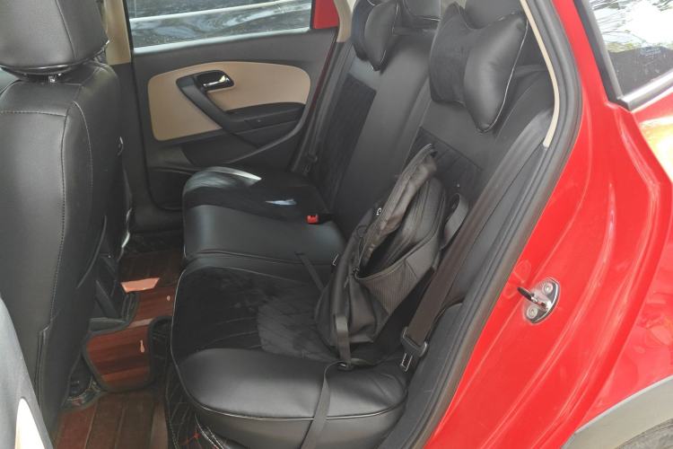 Used Volkswagen Polo 2012 1.6L Cross Polo Automatic Transmission
