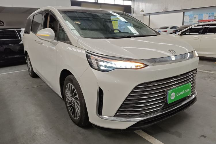 Used Buick Century 2023 2.0T Seven-Seater Deluxe Edition