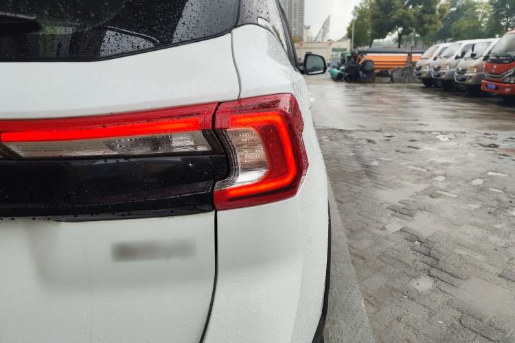 Used FORTHING T5 2020 1.5T Automatic Luxury Model China VI Standard
