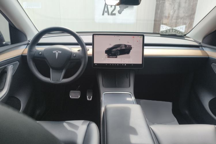 Used Tesla Model Y 2022 Rear-Wheel-Drive Version
