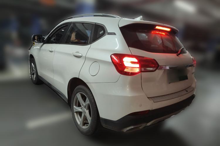 Used Haval H2 2018 Chuanxiang Edition 1.5T Dual-Clutch Two-Wheel Drive ZhiShang Model China V Standard Rear Left 45 Deg