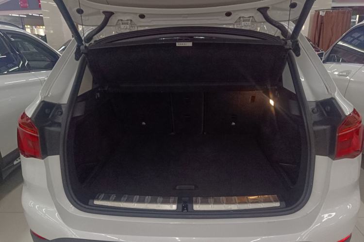 Used BMW X1 2019 sDrive18Li Premium Edition Trunk