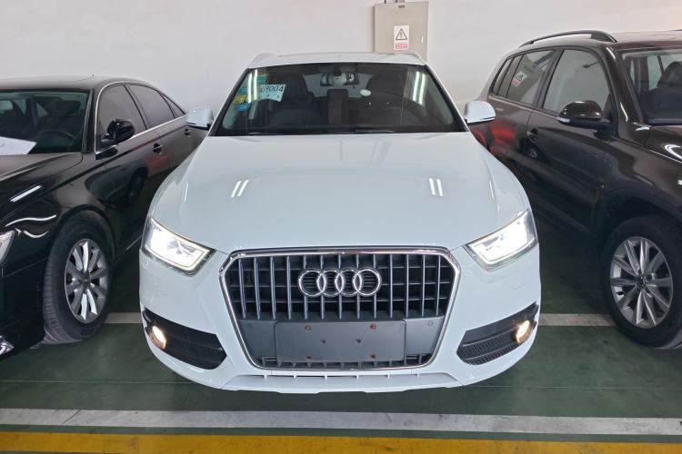 Used Audi Q3 2015 35 TFSI Comfort Model
