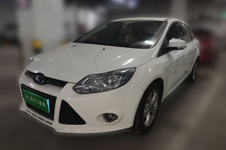 Used Ford Focus 2012 Sedan 1.6L Automatic Fashion Edition