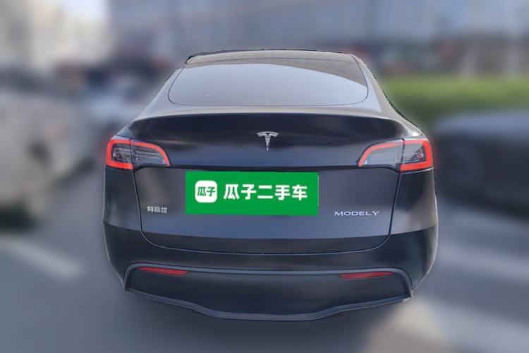 Used Tesla Model Y 2022 Rear-Wheel-Drive Version