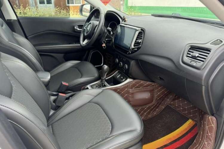 Used Jeep Compass 2017 200T Automatic Enjoyment Version