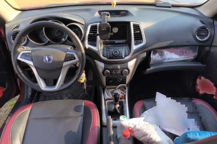 Used CHANGAN Eado 2013 1.6L Manual Junkuo Model China IV Standard Center Console