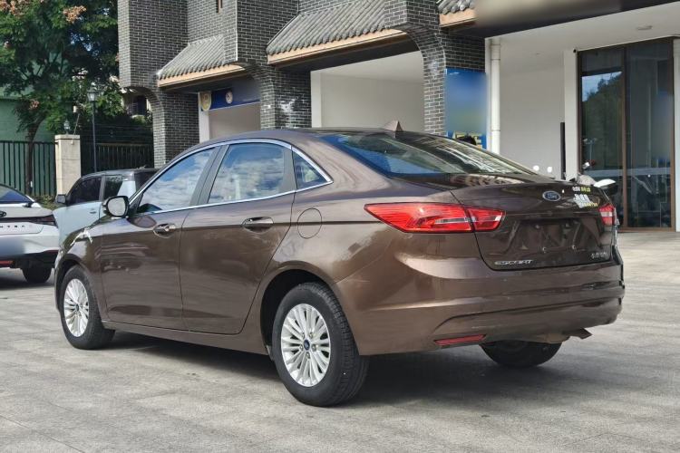 Used Ford Escort 2017 1.5L Manual Comfort Model
