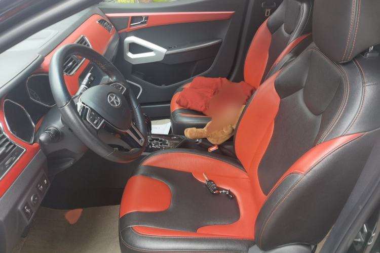 Used JAC Refine S2 2016 1.5L CVT Luxury Smart Version Two-Tone Edition