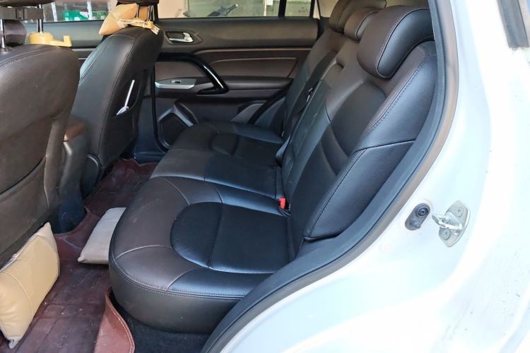 Used GAC Trumpchi GS4 2016 235T G-DCT Luxury Edition