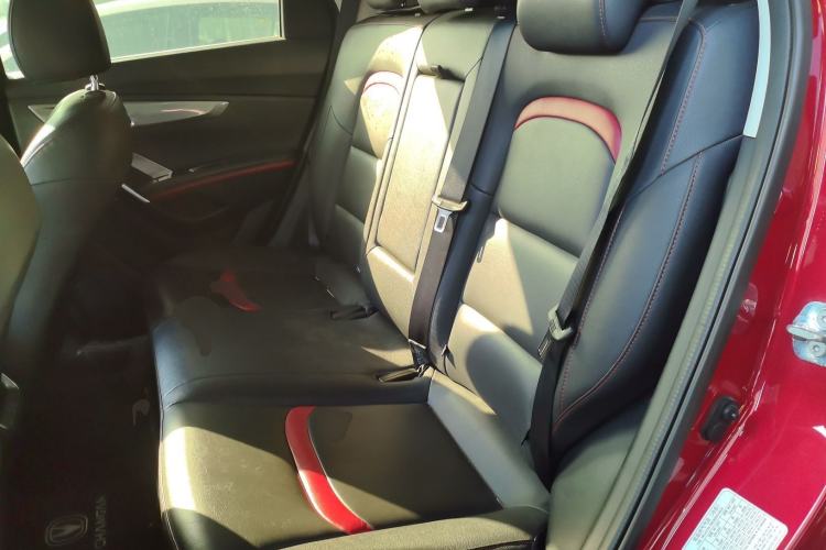 Used Changan CS55 2018 1.5T Automatic Colorful Edition China V Standard
