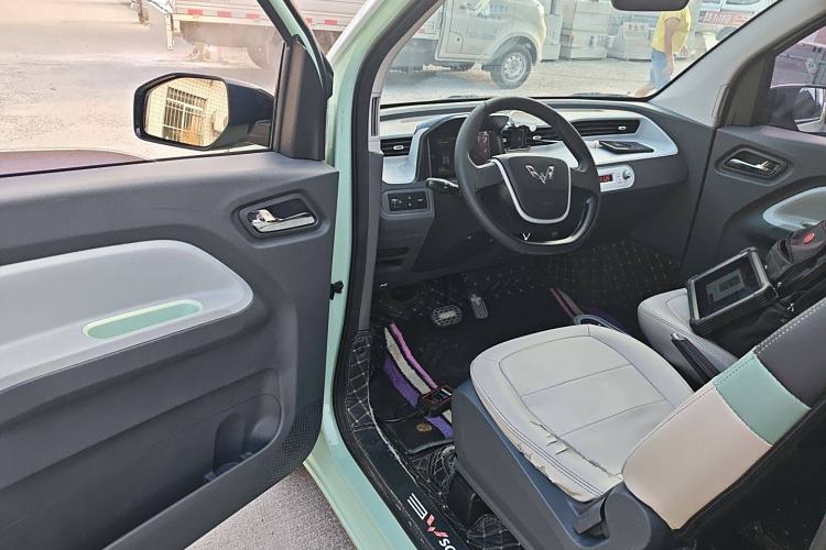 Used Wuling Hongguang MINIEV 2021 Macaron Fashion Edition Lithium-Ion Battery