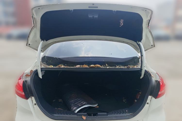 Used Ford Focus 2015 Sedan 1.6L Automatic Trend Model Trunk