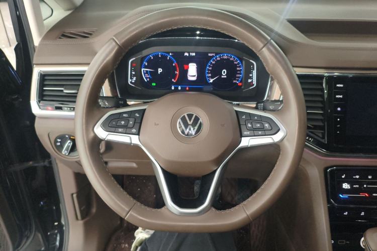 Used Volkswagen Viloran 2020 380TSI Prestige Edition Steering Wheel