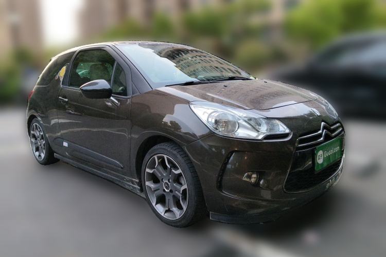 Used DS 3 2012 1.6L Supreme Edition
