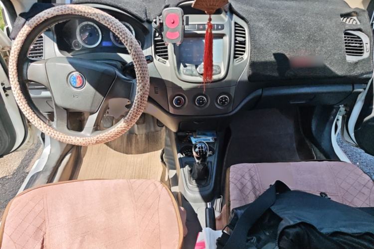 Used Geely Auto Diamond  Center Console