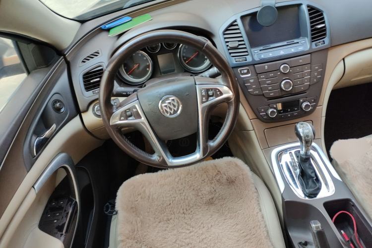 Used Buick Regal 2012 2.0L Luxury Edition
