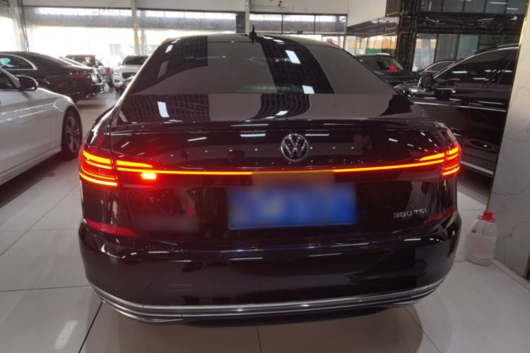 Used Volkswagen Passat 2024 380TSI Elite Edition
