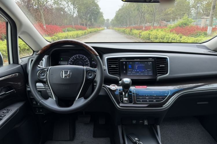 Used Honda Odyssey 2018 2.4L Smart Edition Interior 1