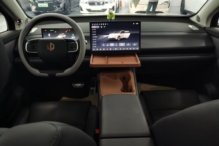 Used Leapmotor C10 2024 210 LiDAR Version Center Console