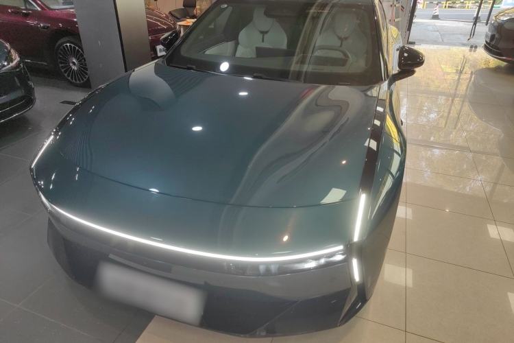 Used XPeng P7 2025 Model—750 All-Wheel-Drive High-Performance Ultra