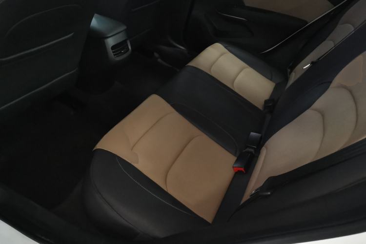 Used Chevrolet Monza 2022 320 Automatic Enjoyment Sunroof Version Left Rear Seat