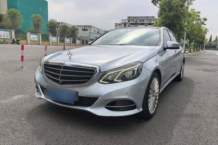 Used Mercedes-Benz E-Class 2014 E 260 L Luxury Model
