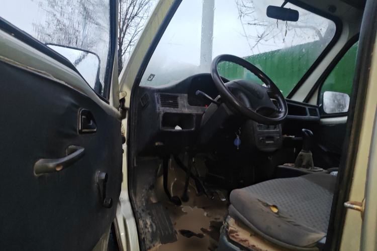 Used Wuling Zhiguang 2013 1.0L Practical Version