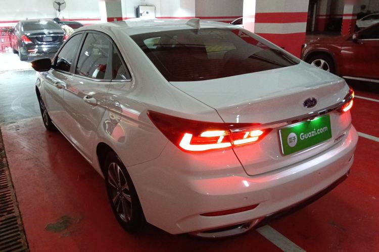 Used Ford Escort 2021 1.5L Automatic Diamond Edition