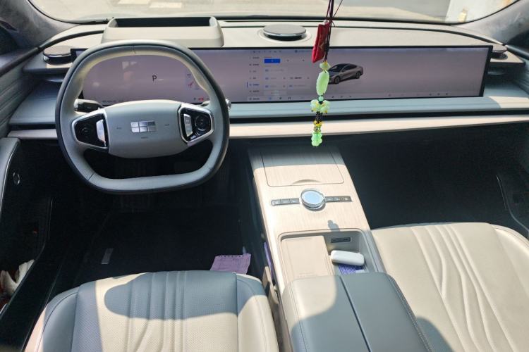 Used Geely Galaxy E8 2024 550 km Range Rear-Drive MAX
