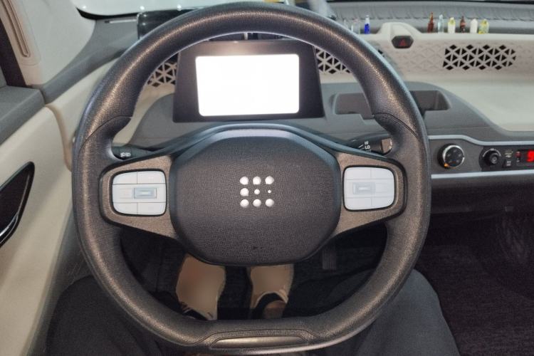 Used Dongfeng Fengon MINIEV 2022 Shishi Style Luxury Version Steering Wheel