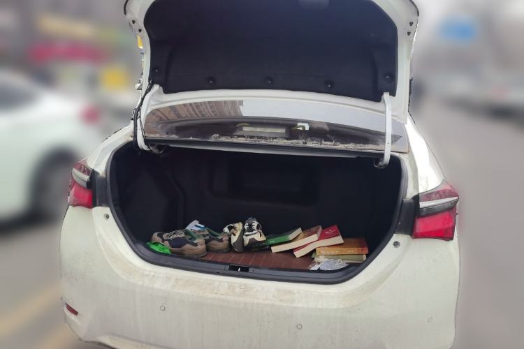 Used Toyota Corolla 2017 Revised Dual-Engine 1.8L E-CVT Elite Edition Trunk