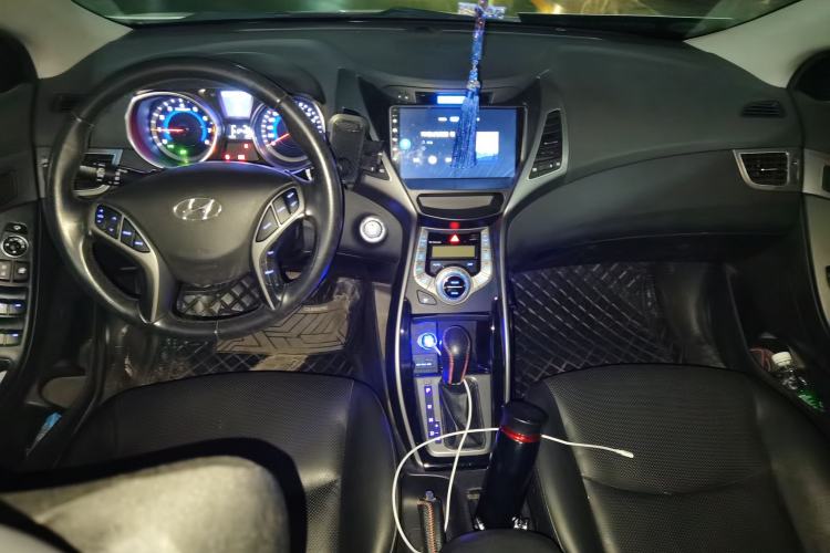 Used Hyundai Elantra (5th Generation / Langdong) 2015 1.6L Automatic Luxury Model
