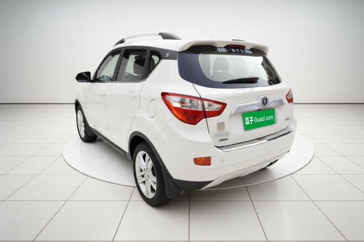 Used CHANGAN CS35 2016 1.6L Automatic Luxury Model China V Standard
