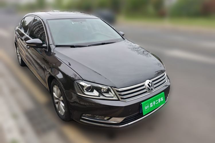 Used Volkswagen Magotan 2013 1.8TSI Premier Model Front Right 45 Deg