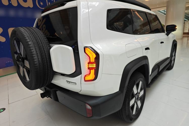 Used Deepal G318 2024 Four-Wheel-Drive Air Suspension Model Rear Right 45 Deg