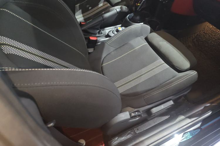 Used MINI 2021 1.5T Three-Door Sharp Edition Right Front Seat