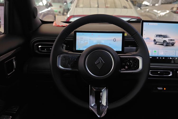 Used Baojun Spark EUV 2026 301km Flagship Edition Steering Wheel