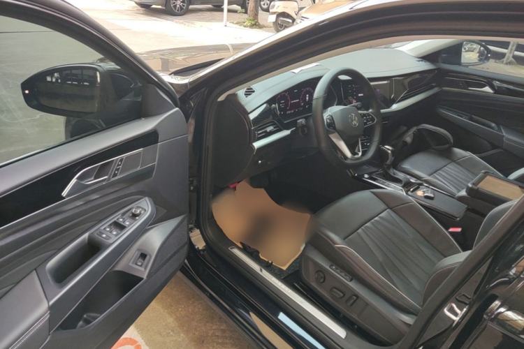 Used Volkswagen Passat 2023 Restyled 330TSI Starry Luxury Edition
