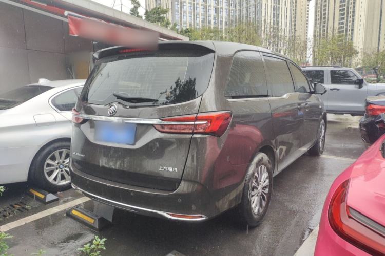 Used Buick GL8 2020 Land Cruiser Executive Class 652T Comfort Model Rear Right 45 Deg