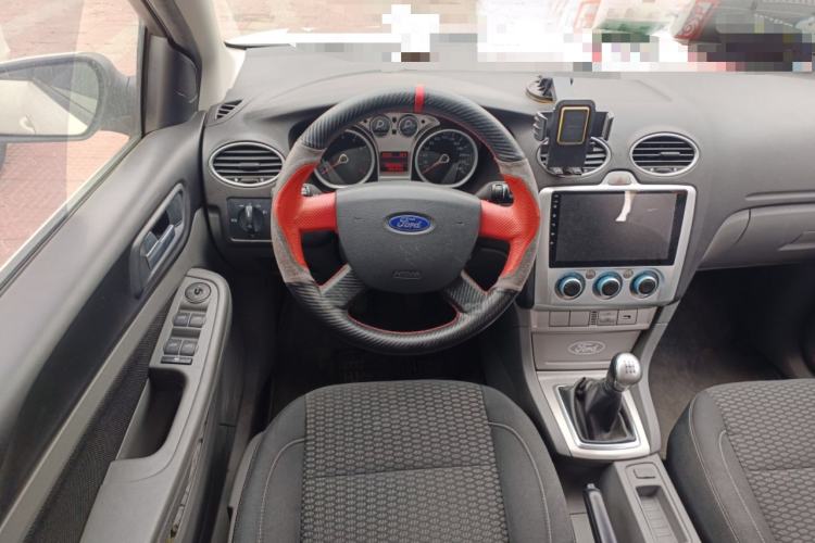 Used Ford Focus 2013 Hatchback Classic 1.8L Manual Base Model Steering Wheel