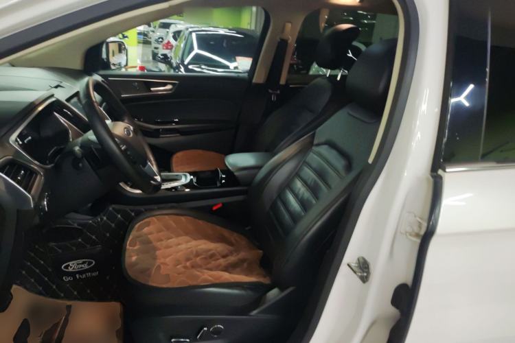 Used Ford Edge 2016 EcoBoost 245 Two-Wheel-Drive Titanium 7-Seater