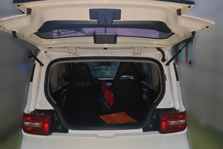 Used Wuling Hongguang MINIEV 2020 Freedom Version Lithium Iron Phosphate Trunk