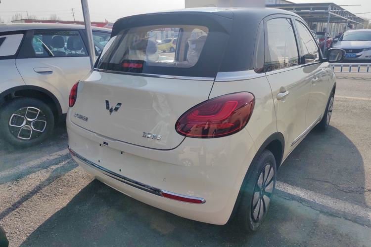 Used Wuling Bingo 2025 333 km Enjoyment Version
